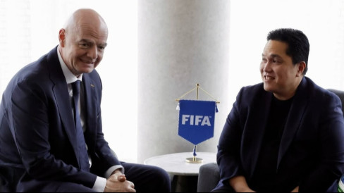 6a6c7dcecbcbf-gianni-infantino-dan-erick-thohir_488_274