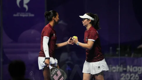 6ac07c574bc99-pasangan-padel-putri-indonesia-beatrice-gumulyanovela-putria-meraih-medali-perunggu-asian-games-2026_488_274