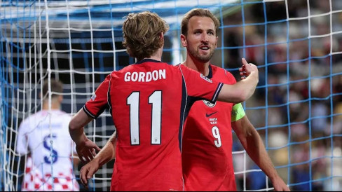 6ac1b98a89d26-striker-timnas-inggris-harry-kane-di-laga-kontra-kroasia_488_274