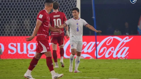 6ac444c0effc4-pemain-timnas-thailand-sarach-yooyen_488_274