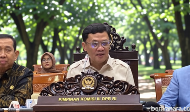 Topics Covered: Komisi III DPR Bentuk Panja untuk Awasi Kasus Mega Korupsi yang Menyeret Eks Jampidsus, Habiburokhman: Ada Beberapa Tempat akan Digeledah