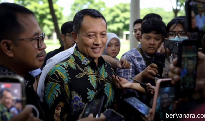 Topics Covered: Terima Pelimpahan Tersangka Febrie Adriansyah, Plt Jampidsus: Hormati Asas Praduga Tak Bersalah