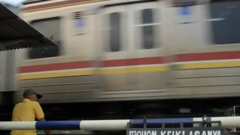 Key Issue: Viral “Drama” di KRL soal Pelakor hingga Sang Pria Berupaya Melerai, Begini Penjelasan KAI