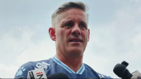 Topics Covered: John Herdman Kecewa Luke Vickery Dilarang Bela Timnas Indonesia