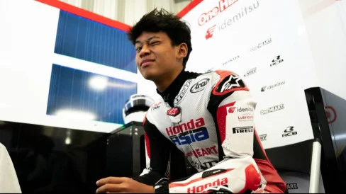 Veda Ega Pratama Akui Tak Terobsesi Raih Gelar Rookie of the Year Moto3 2026 – Ini Alasannya