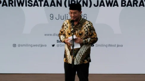 Key Discussion: Wakil Gubernur Jabar Ancam Sanksi ASN yang Main Judi Online