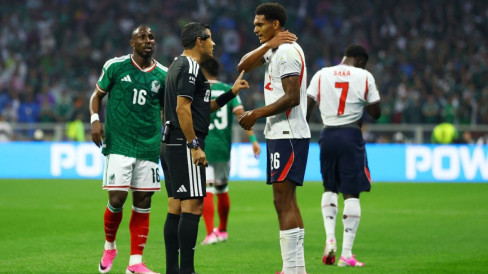 What Happened During: Beda Nasib dari Folarin Balogun, Bek Inggris Malah Kena Tambahan Sanksi Larangan Bermain Imbas Kartu Merah