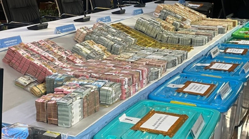 Official Announcement: Polri Libatkan FBI dan Kedutaan AS untuk Periksa Uang Dolar Sitaan dari Kasus Eks Jampidsus Febrie Adriansyah