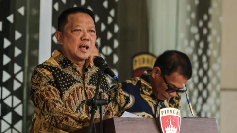 Febrie Adriansyah Dituding Terima Uang dari Konglomerat Tan Kian – Ini Kata Hotman Paris