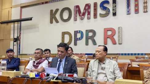 Facing Challenges: Komisi III DPR Pastikan KPK Supervisi Kasus Eks Jampidsus Febrie Adriansyah