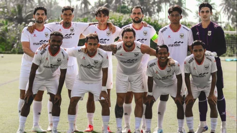 Historic Moment: Mitchell Baker Masuk Skuad Piala AFF? Intip Prediksi 26 Pemain Timnas Indonesia