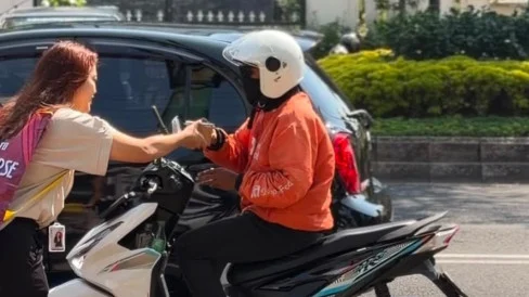 Dari Lari ke Charity – Puluhan Runner Yogyakarta Salurkan Bantuan Lewat Olahraga Lari 5 Kilometer
