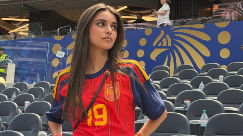 Meeting Results: Potret Ines Garcia Santos saat Pakai Jersei Timnas Spanyol, Pacar Baru Lamine Yamal yang Kini Ikut Jadi Sorotan Dunia
