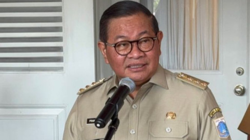 Murka Truk Molen Tabrak JPO Matraman – Gubernur Pramono: Sanksi Sekeras-kerasnya