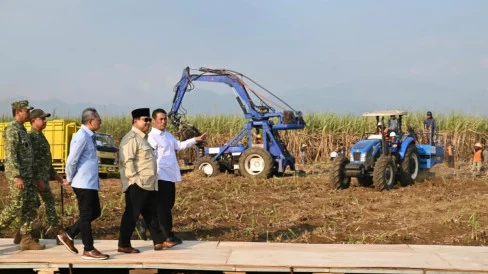 Facing Challenges: Presiden Prabowo Hadiri Panen Raya TNI, Akui Bangga: Hari Ini Saya Bahagia