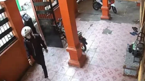 Important Visit: Waspada! Tukang Ojek Ditembak Dua Maling Motor di Matraman