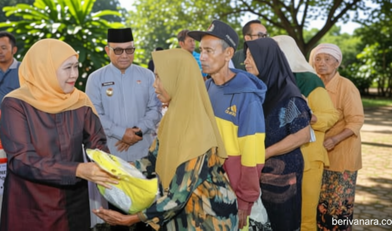 Latest Program: Gubernur Khofifah Perluas Pasar Murah hingga Banyuwangi, Perkuat Pengendalian Inflasi, Jaga Daya Beli Masyarakat Jatim