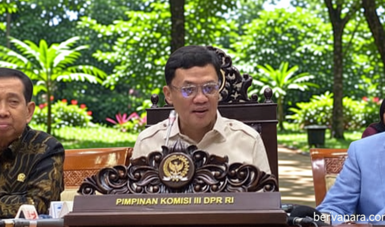 Important Visit: Panja Komisi III DPR Ikut Penggeledahan Lanjutan Dugaan Kasus Korupsi Eks Jampidsus, Habiburokhman Beberkan Alasannya
