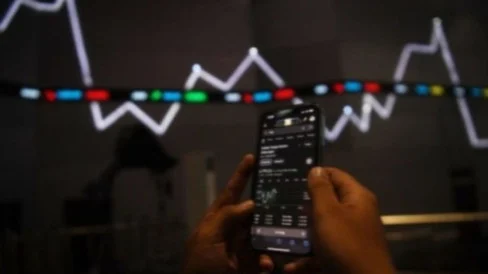IHSG Dibuka Menghijau saat Bursa Asia Bergerak Variatif sementara Wall Street Melemah