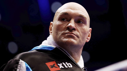 Tyson Fury Sesumbar Duel Tinju Lawan Anthony Joshua Segera Diumumkan
