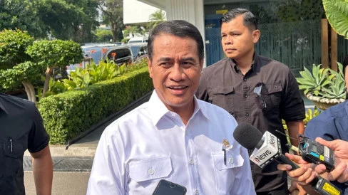 13 Pejabat Eselon Kementan Dicopot Amran Akibat Main Judi Online