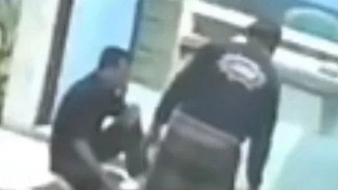 Sedang Duduk dan Minum Kopi, Sekuriti di Rusun Dakota Kemayoran Diduga Dianiaya Pria Bersarung