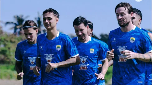 Tak Perlu VPN! Ini Cara Gratis dan Mudah Nonton Persib Vs Bali United di Dewata Challenge Series 2026