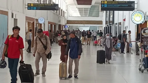 6a9e64fcd625f-bandara-internasional-juanda_488_274
