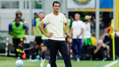 6aa0effe6868a-pelatih-inter-milan-cristian-chivu_488_274