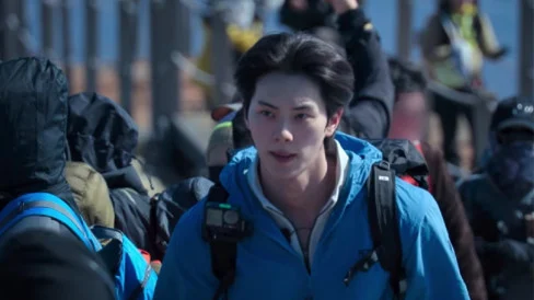 6aa93af2c84d1-variety-show-korea-take-a-hike_488_274