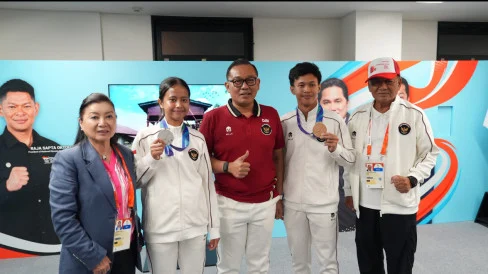 6aaff5b812c3d-chef-de-mission-cdm-tim-indonesia-todotua-pasaribu_488_274