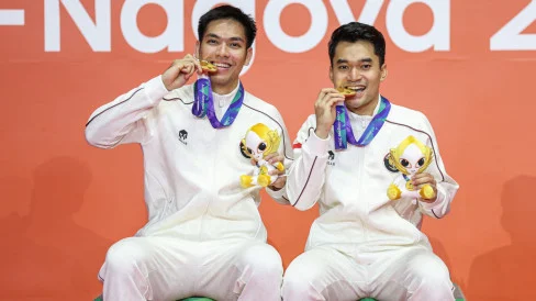 6abbda0482fdc-ganda-putra-indonesia-leo-rolly-carnandodaniel-marthin-di-asian-games-2026_488_274