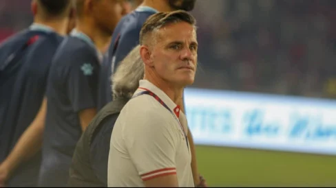6abc85a10e94a-pelatih-timnas-indonesia-john-herdman_488_274
